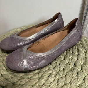 VIONIC Caroll Purple Silver Shimmer Slip On Comfort Ballet Flats
